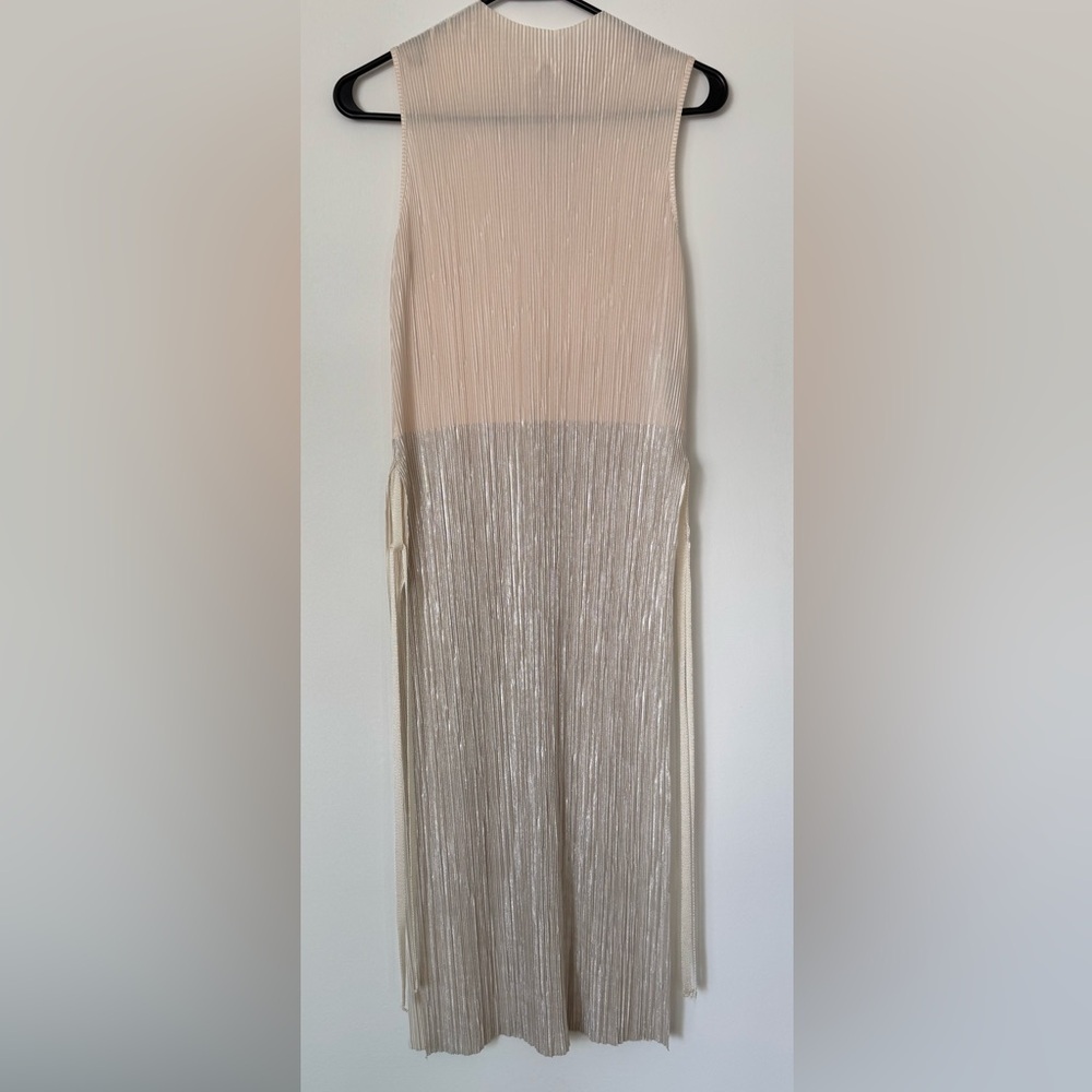 Zara Cream Pleated Dress